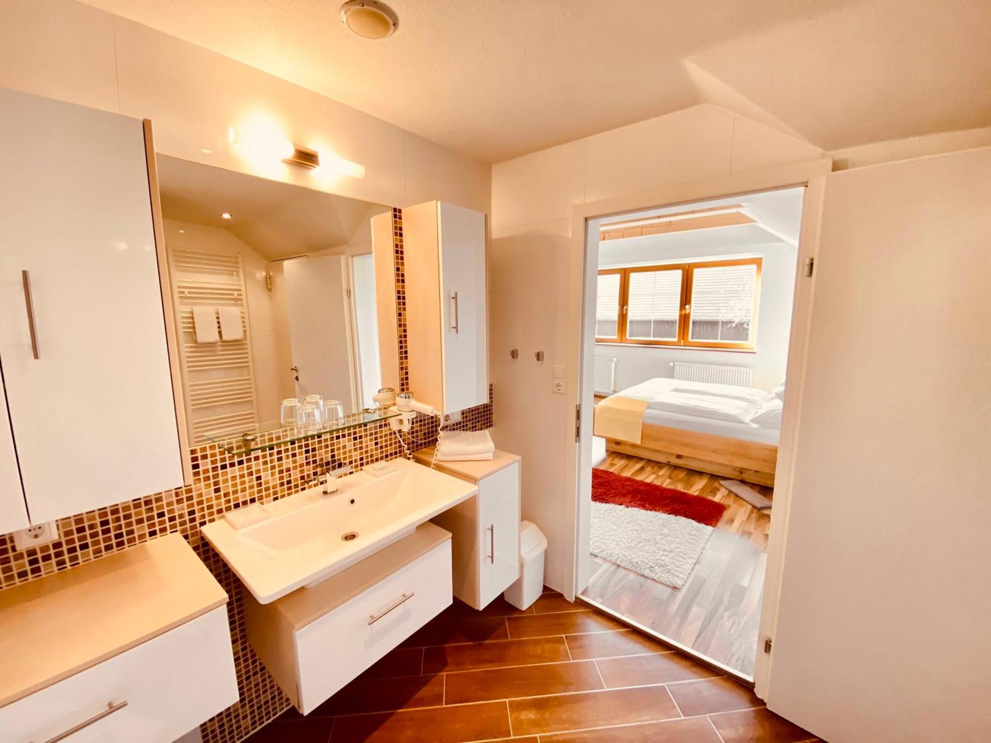 Gasthof Zum Moosmann - Familie Pachernigg Arnfels Room photo